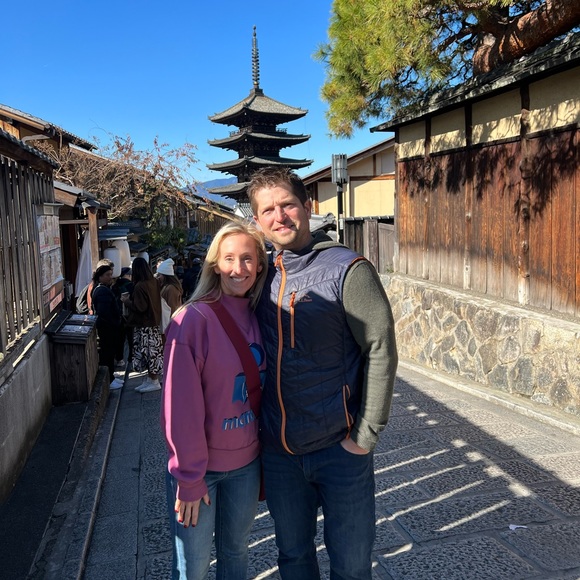 Meet your Posher, Alexis - Picture 3 of 5